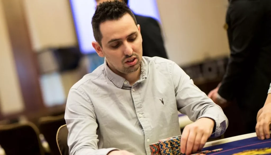 Sergio Aido er en spansk pokerspiller fra London, England.