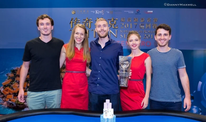 Manig Loeser under Triton Poker Super High Roller Series i Montenegro