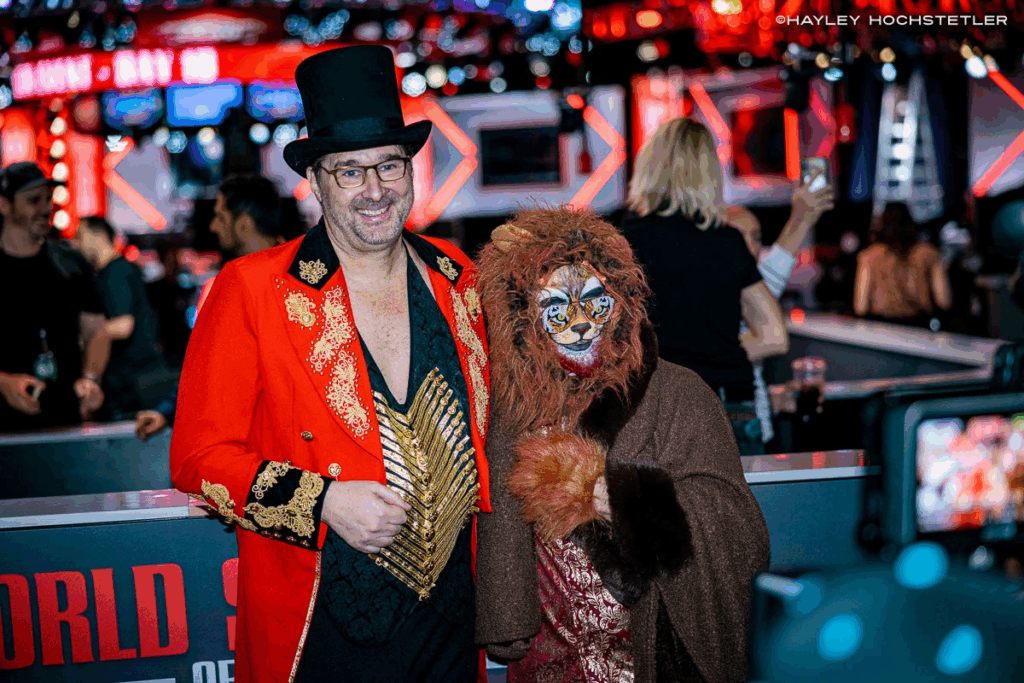 Phil Hellmuths entrékostyme under WSOP 2024