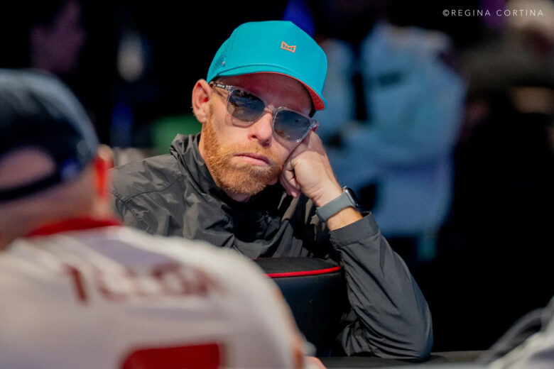 Største livegevinst: $55K for 100.-plass i $10K WSOP Main Event 2011. Shaevel, hobbyspiller og eier av LED-selskap, spiller cash games i L.A. Startet i 2009.