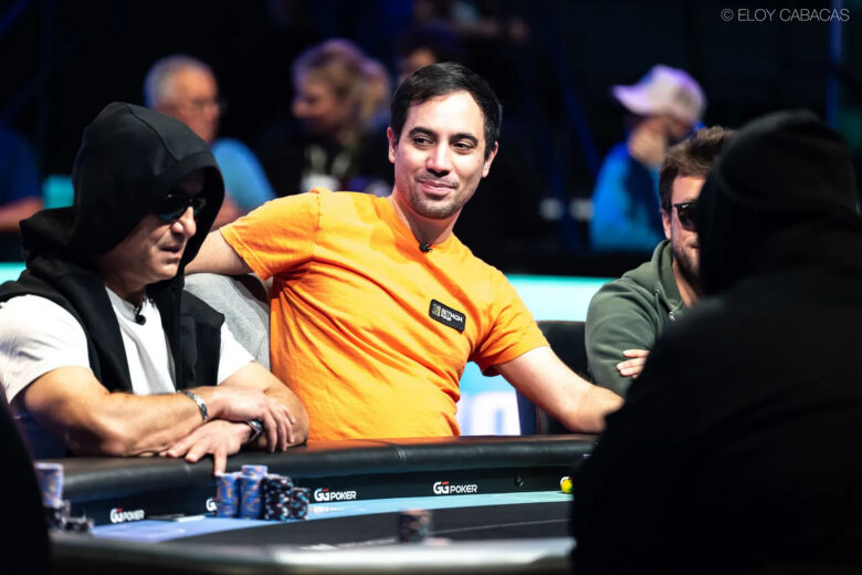 Gagliano, proffspiller og BetMGM-ambassadør, har fire WSOP-armbånd og $448.5K i beste livegevinst. Han har levd av poker siden 2009, startet som Sit&Go-grinder, gikk over til MTT og har coachet siden 2010.