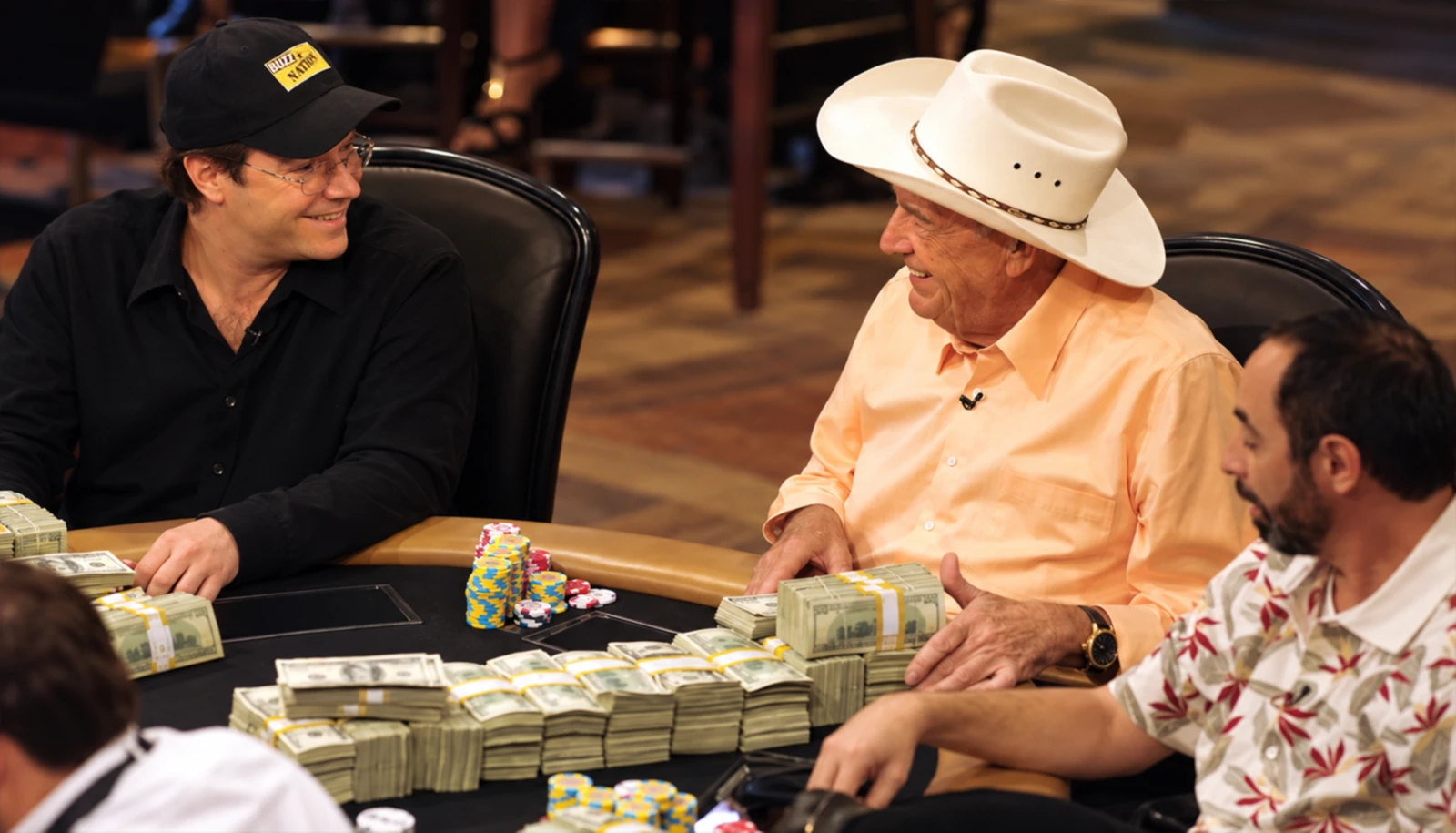 High stakes utenfor casinoene: Hvorfor de største cash gamene stadig oftere spilles privat